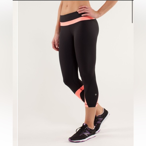 Lululemon Run: Inspire Crop II Black / Pop Orange 10 - Picture 3 of 8